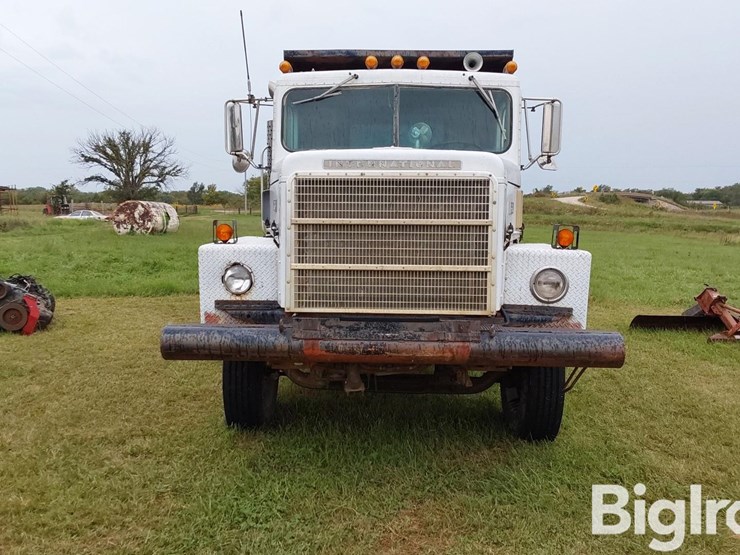 1982-international-f5070-image-2