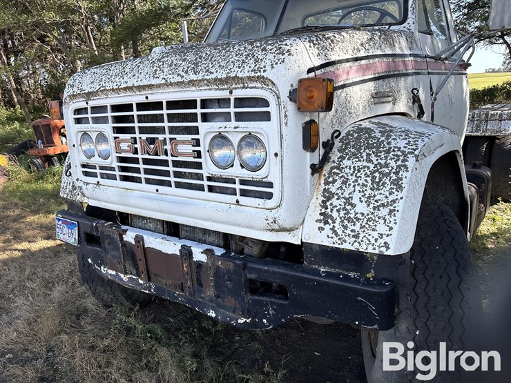 1975-gmc-9500-image-10