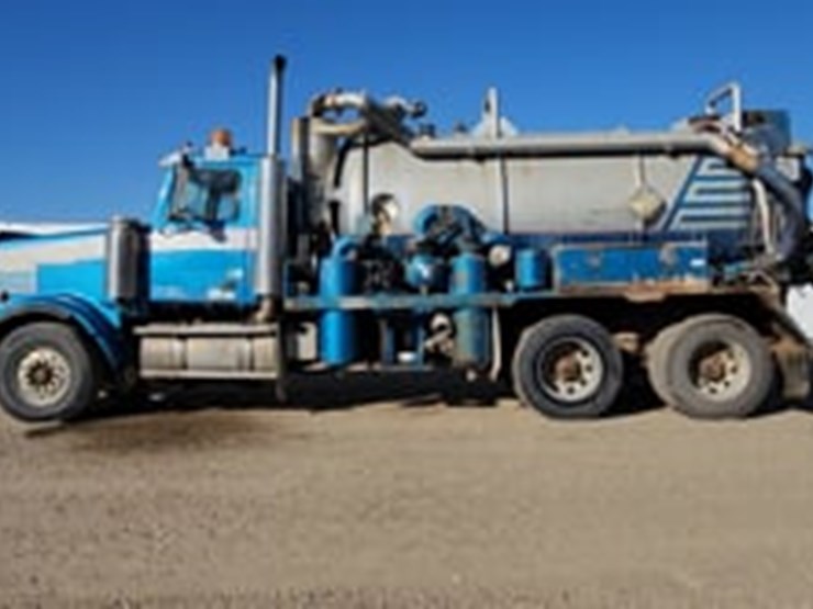 2001-western-star-4900-image-5