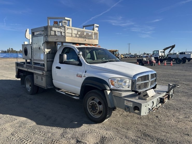 2009-dodge-ram-5500-image-7