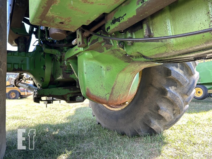 john-deere-4430-image-23