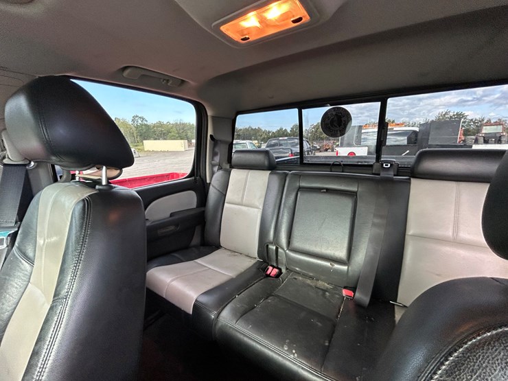2012-gmc-1500-image-10