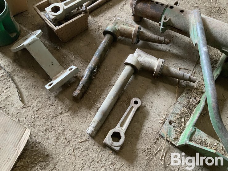john-deere-3020-image-15