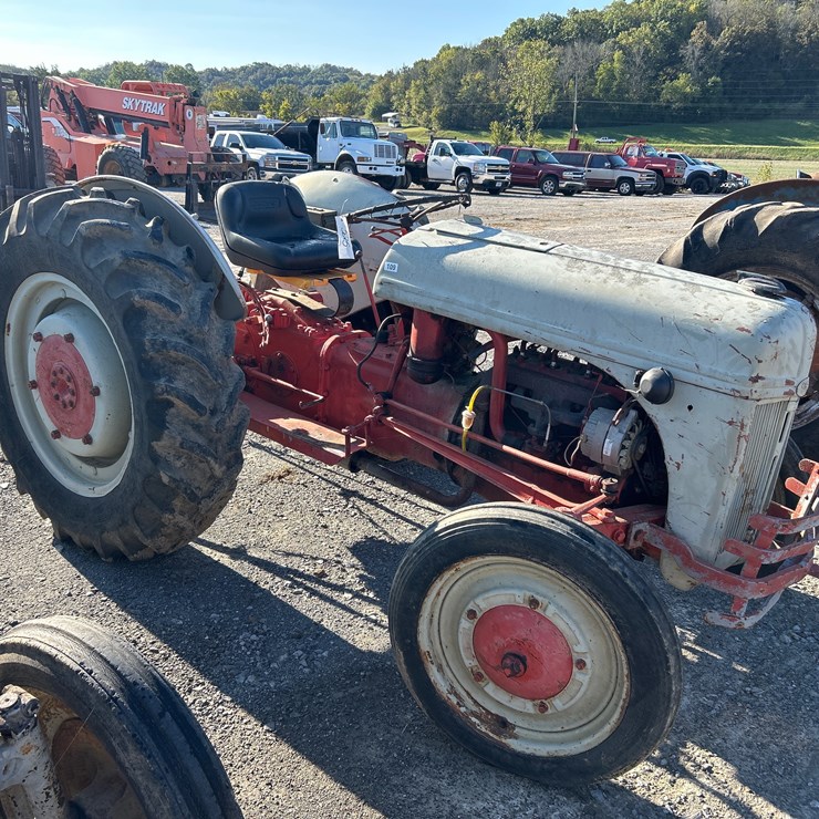 FORD TRACTOR