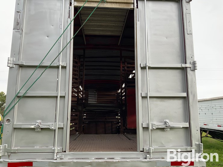 1965-wilson-livestock-trailer-image-18