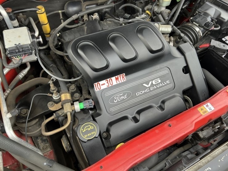 2002-ford-escape-image-11