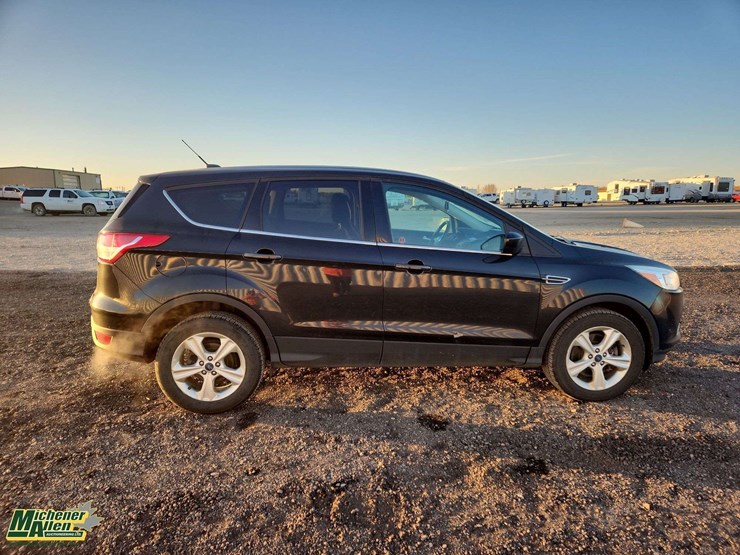 2013-ford-escape-image-22