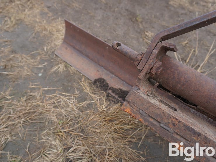8'-3-pt-blade-image-11
