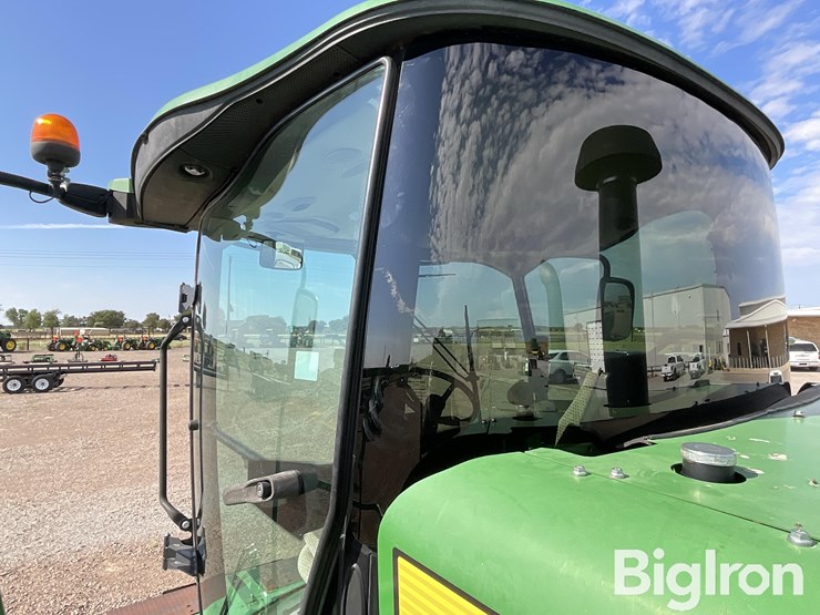 2016-john-deere-w235-image-9