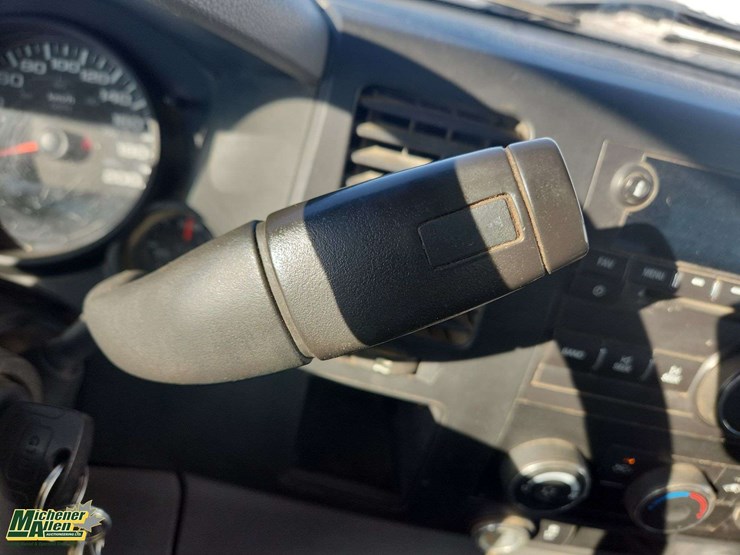 2012-chevrolet-silverado-1500-image-10