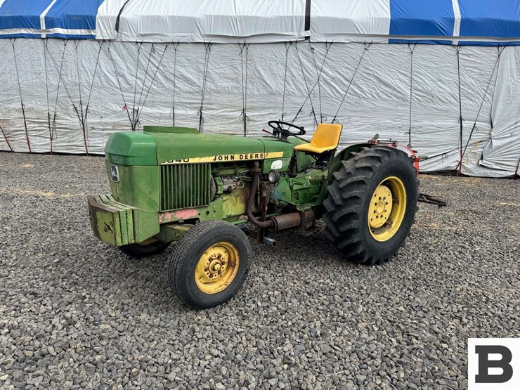 1978-john-deere-2040-tractor-image-1