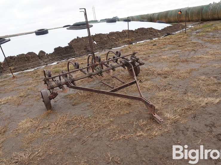7'-field-cultivator-image-3