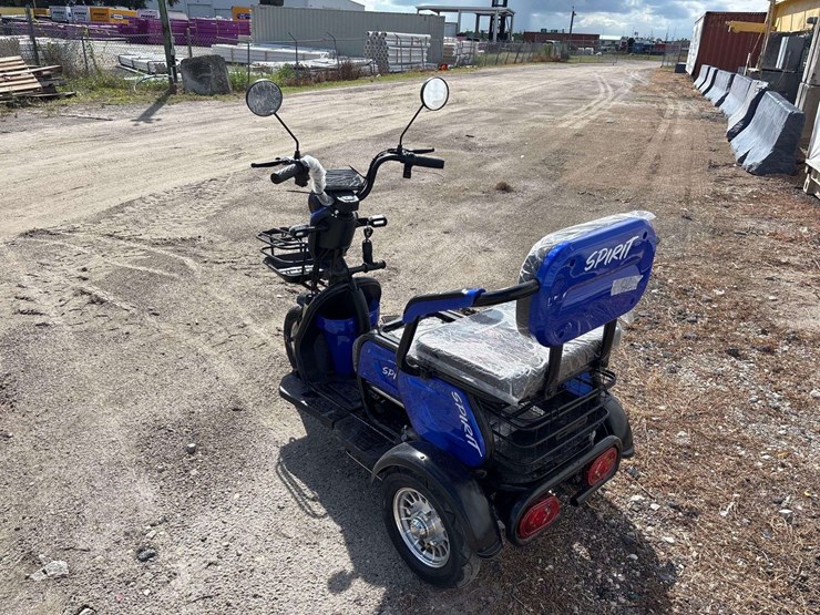 2025-spirit-electric-scooter-image-4