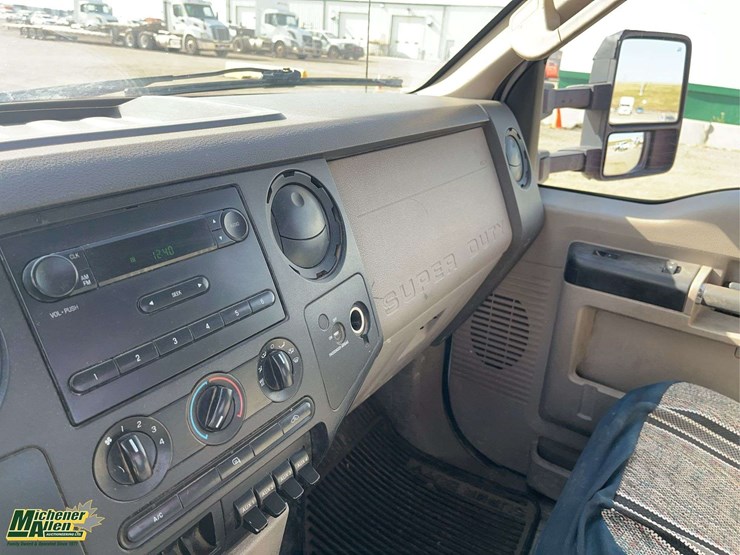 2009-ford-f350-image-12