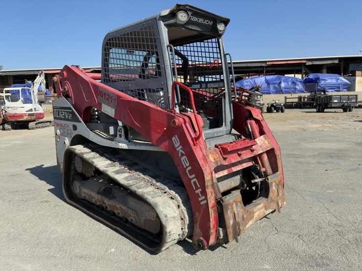 takeuchi-tl12v2-image-2