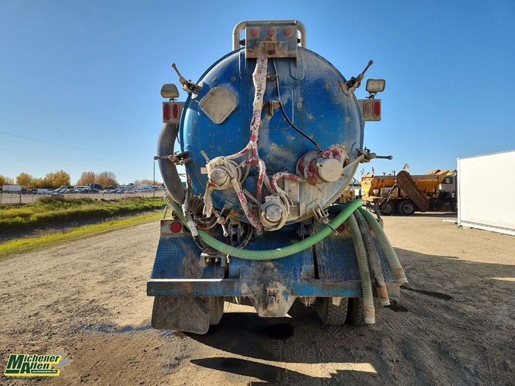 2001-western-star-4900-image-23