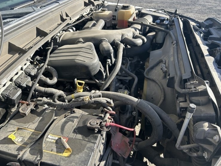 2012-ford-f550-sd-image-44