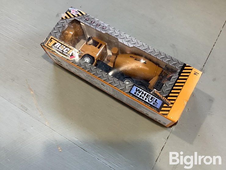 ao-hai-3825-remote-mixer-truck-toy-image-7