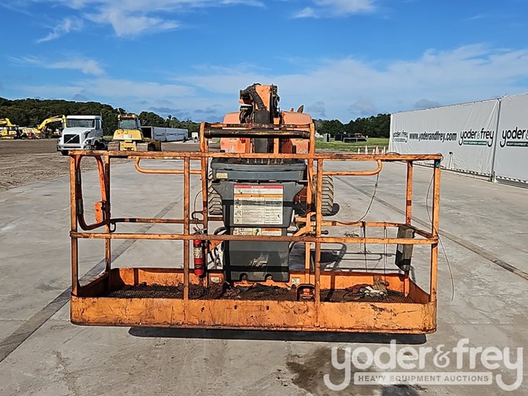 jlg-660sj-image-12