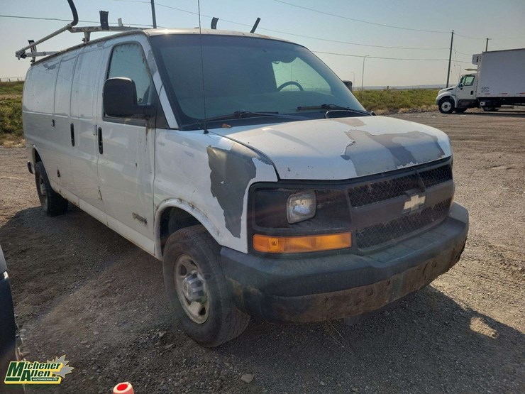 non-operable-2006-chevrolet-express-s/a-cube-van-image-4