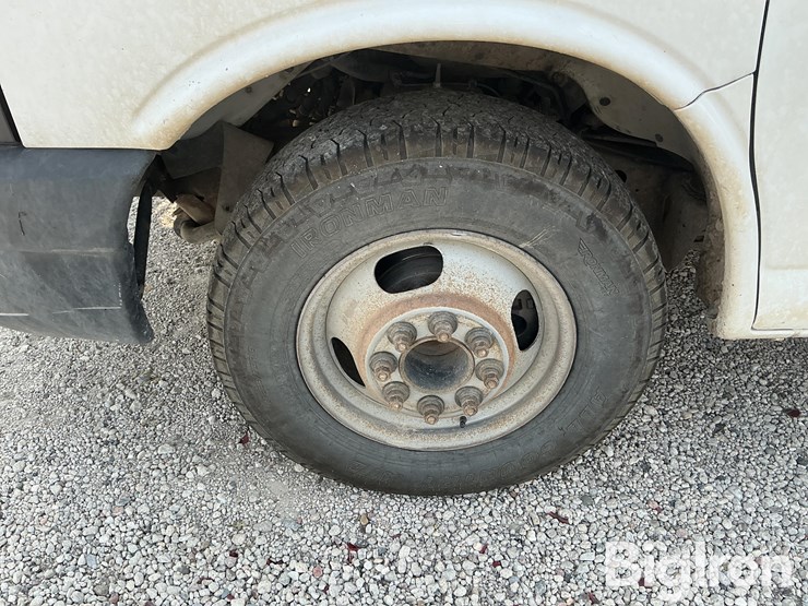 chevrolet-express-g3500-image-19