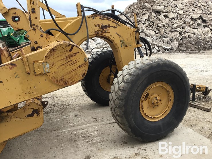 caterpillar-60-image-15