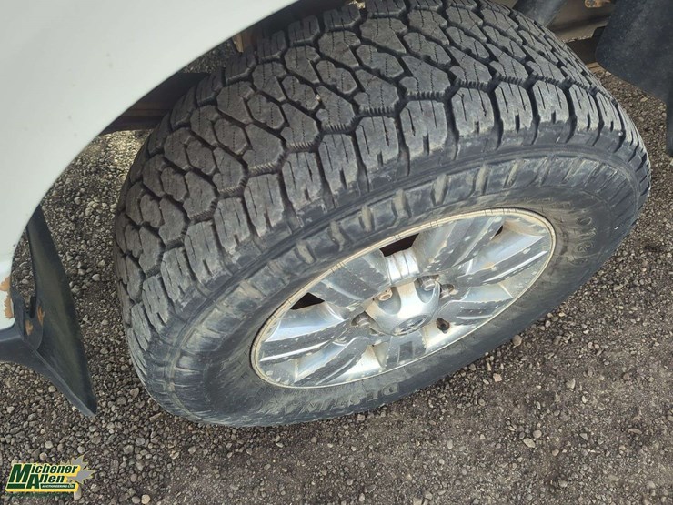 2012-ford-f150-image-31