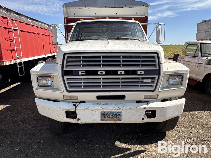 1980-ford-f700-image-10