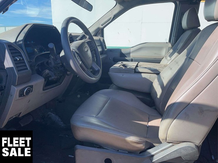 2020-ford-f550-image-11