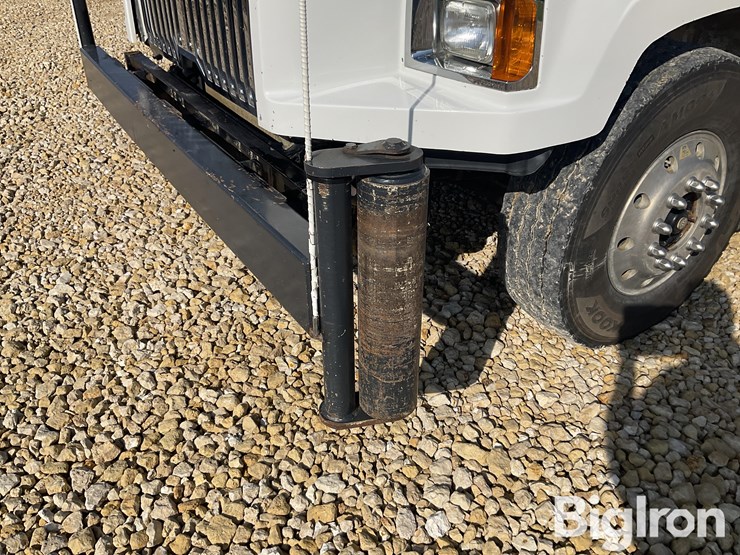 2015-western-star-4700sb-image-14