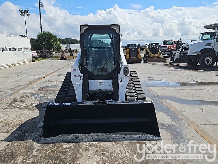 2019-bobcat-t870-image-14