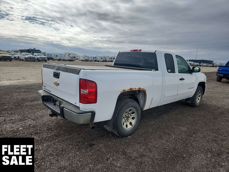 2010-chevrolet-silverado-1500-lt-image-4