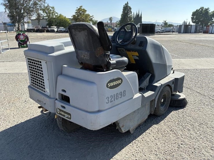 2015-advance-sw8000-image-3
