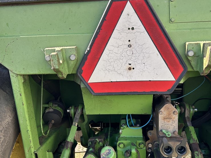 john-deere-4430-image-16