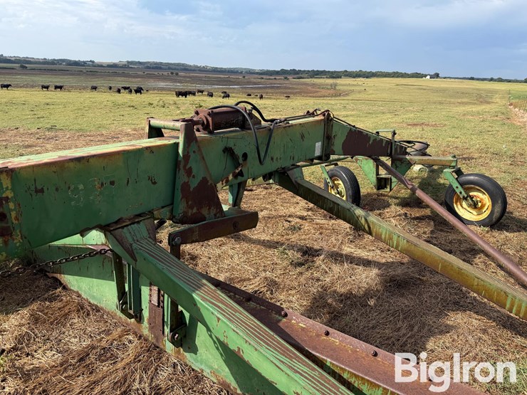 john-deere-935-image-16