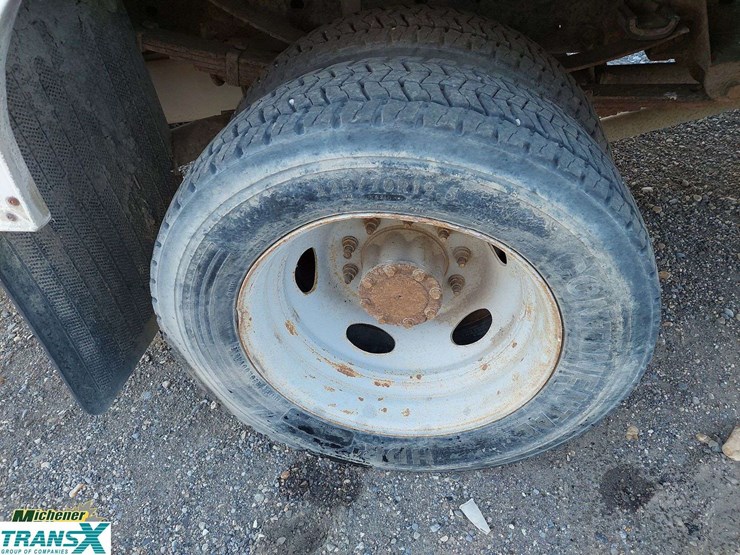 2011-ford-f450-image-12