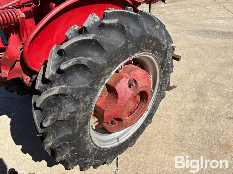 1968-case-ih-140-image-18
