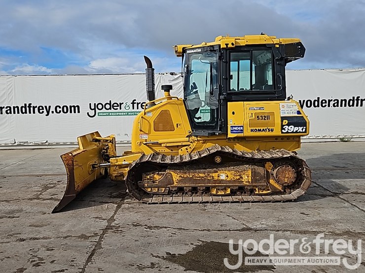 2021-komatsu-d39pxi-24-image-3