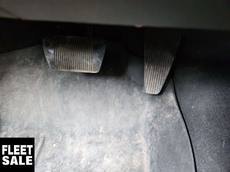 2011-ram-1500-slt-image-14