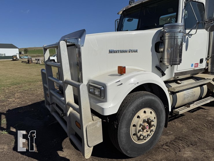2009-western-star-4900-image-7