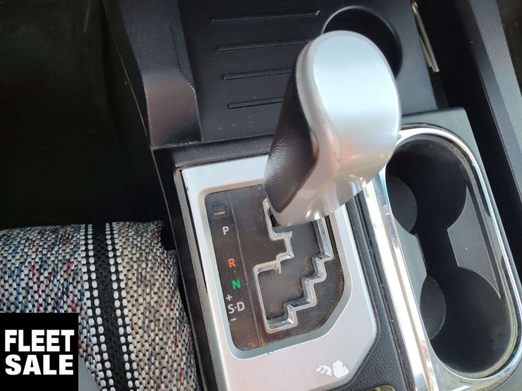 2017-toyota-tundra-image-9