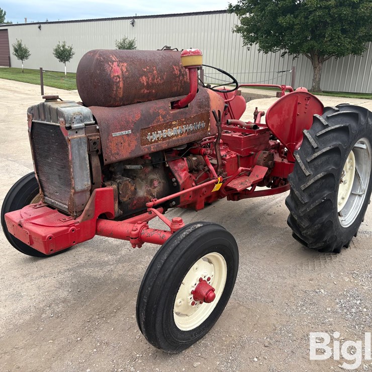 1956 INTERNATIONAL 350