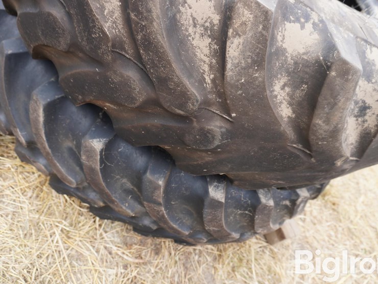 380/65r28-tires-image-5