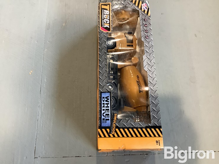 ao-hai-3825-remote-mixer-truck-toy-image-6