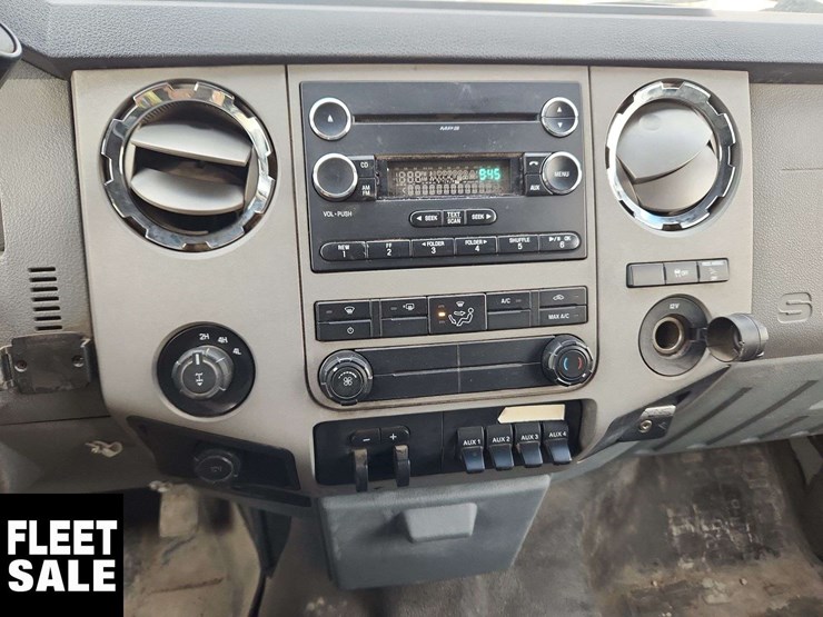 2013-ford-f350-image-16