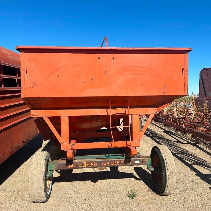 New Idea Gravity Wagon