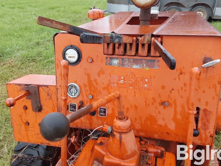 ditch-witch-v30-image-15