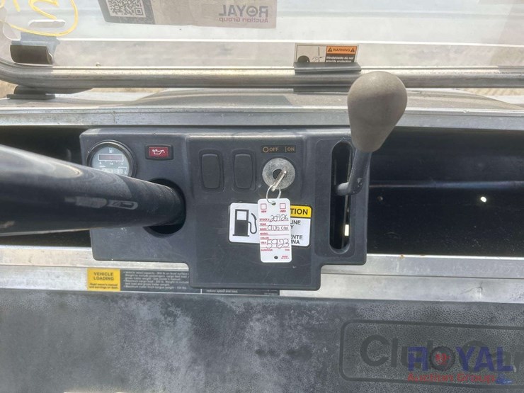 club-car-carryall-1-image-12