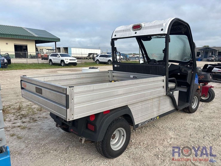club-car-carryall-710-electric-utility-cart-image-3