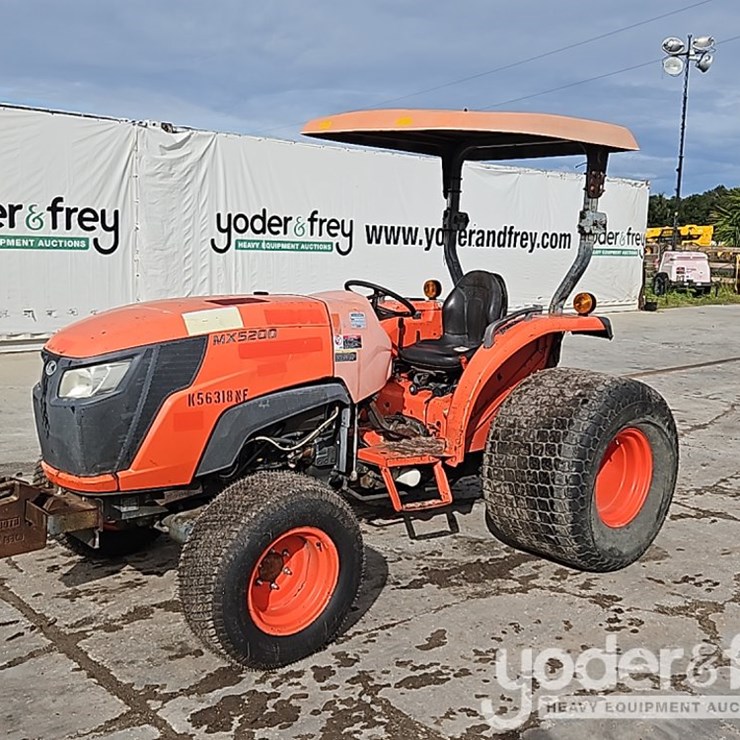 2016 KUBOTA MX5200HST